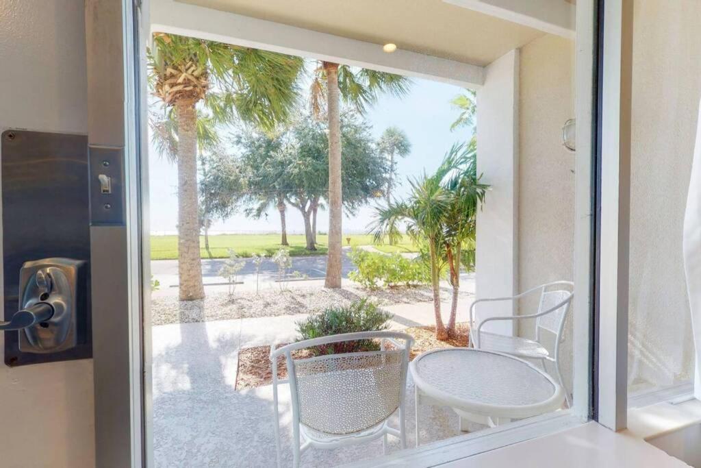 Sea Spray, Studio 114, Beach Steps Away! Pool+Wifi Ruskin Exterior foto